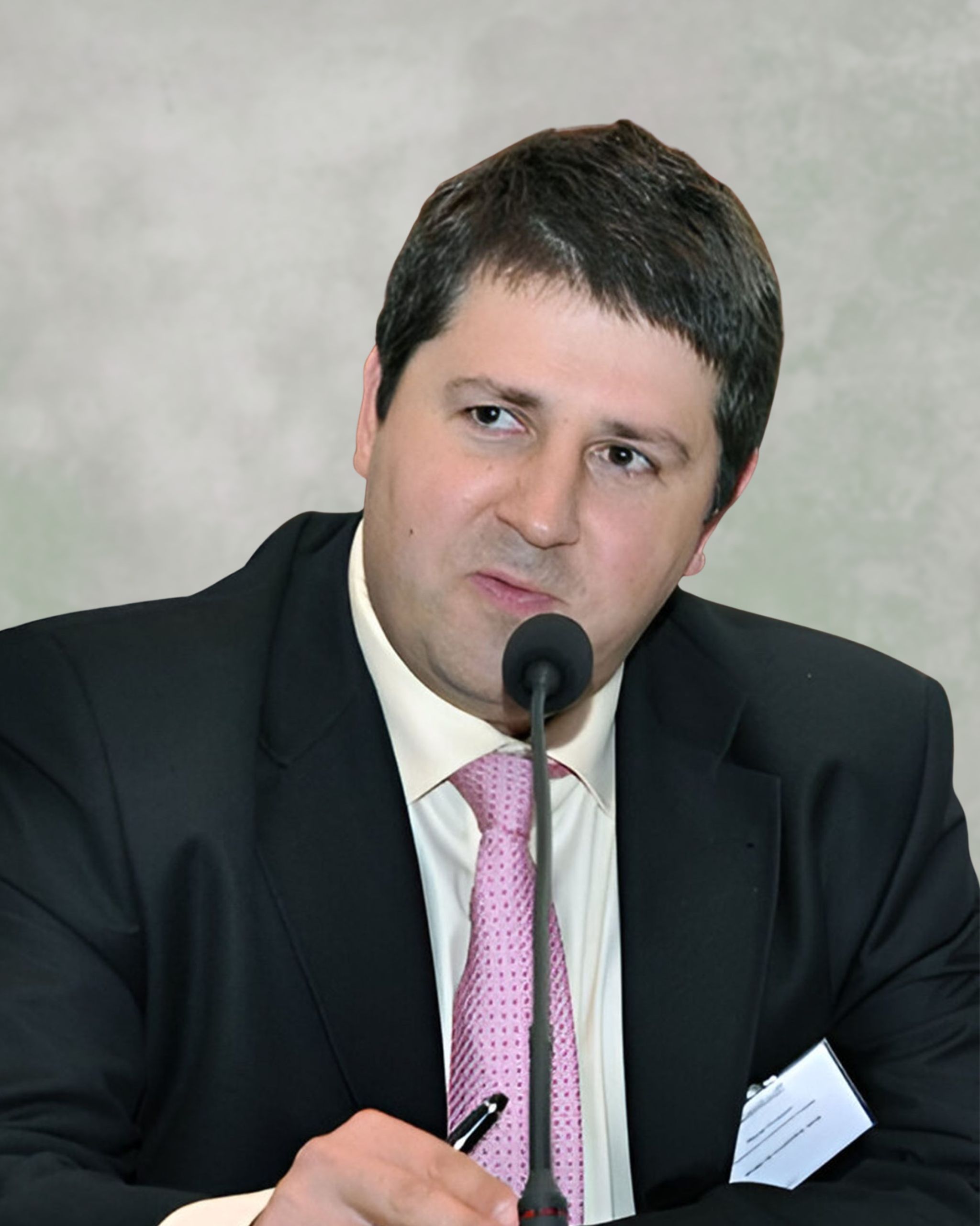 Dr. Marat Terterov